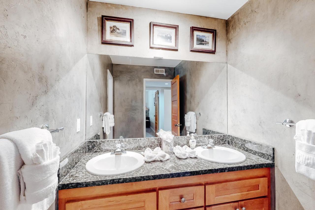 Mountain Breeze Villa Breckenridge Exterior photo